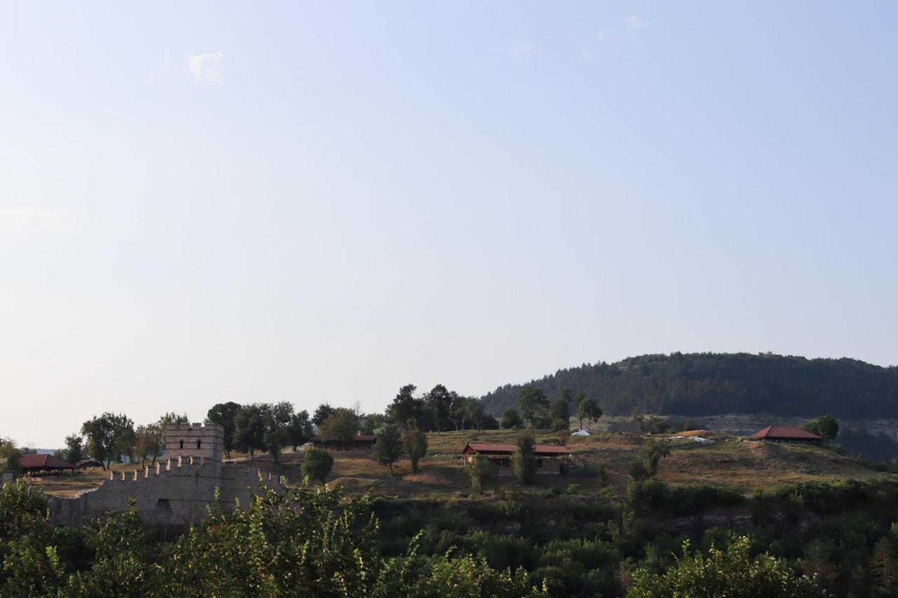 Tsarevets Apartament-Veliko Tărnovo Esterno foto